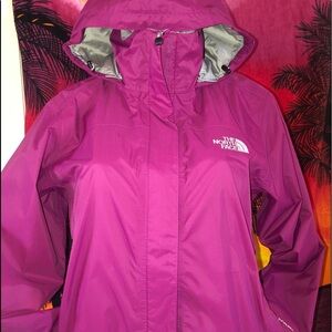 The northface women hooded jacket